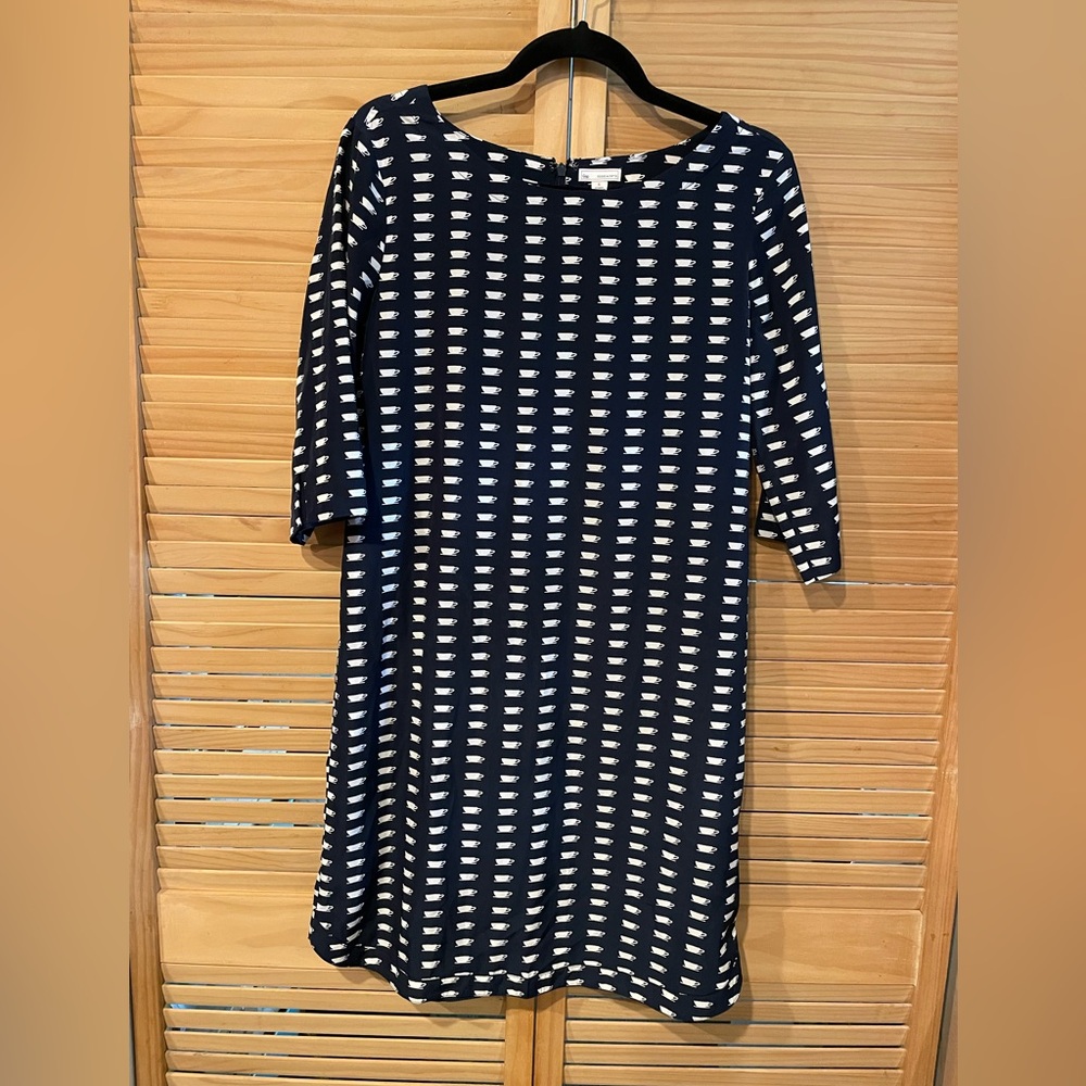 Old Navy tea/coffee cup dress